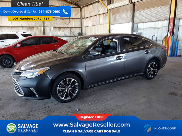 Used 2016 Toyota Avalon XLE FWD image 1