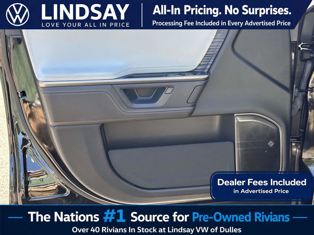 Used 2025 Rivian R1S Adventure AWD/4WD image 9