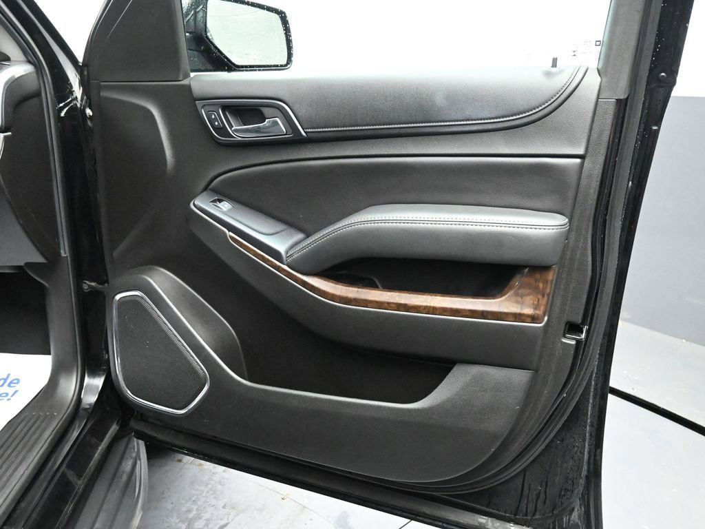Used 2018 Chevrolet Tahoe 2WD w/ Remote Keyless Entry Package image 17