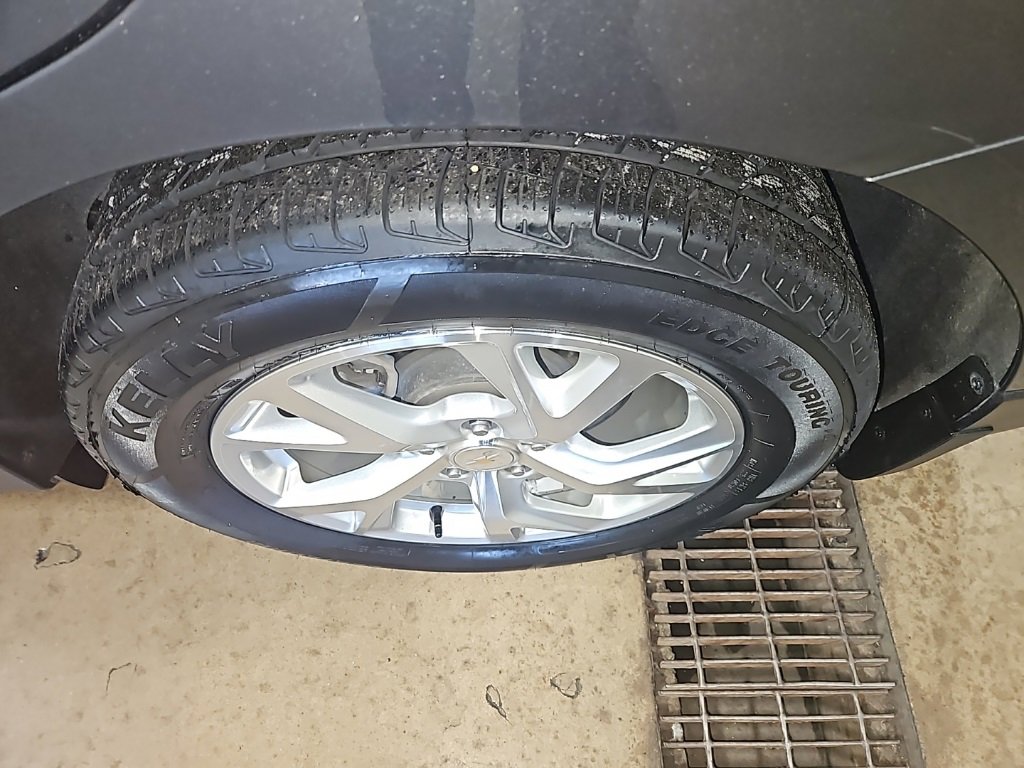 Used 2019 Chevrolet Equinox LT image 12