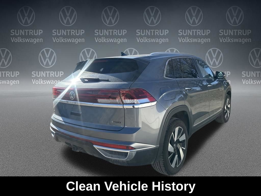 Used 2025 Volkswagen Atlas Cross Sport SEL image 5