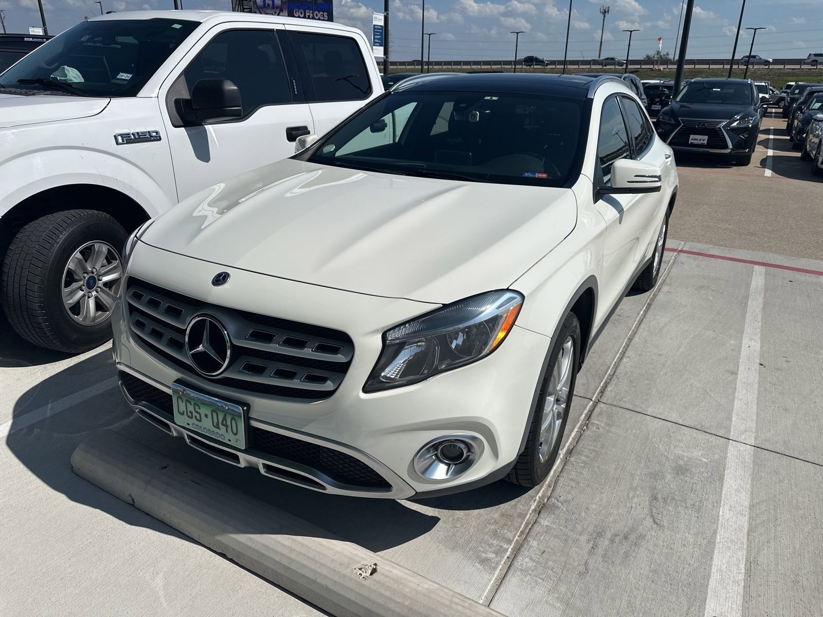 Used 2018 Mercedes-Benz GLA 250 4MATIC image 2