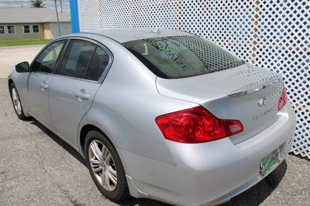 Used 2012 INFINITI G25 Journey RWD image 26