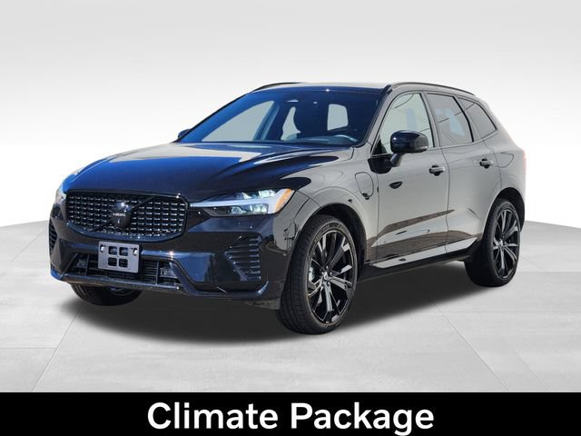 Certified 2024 Volvo XC60 T8 Ultimate w/ Climate Package AWD/4WD image 5