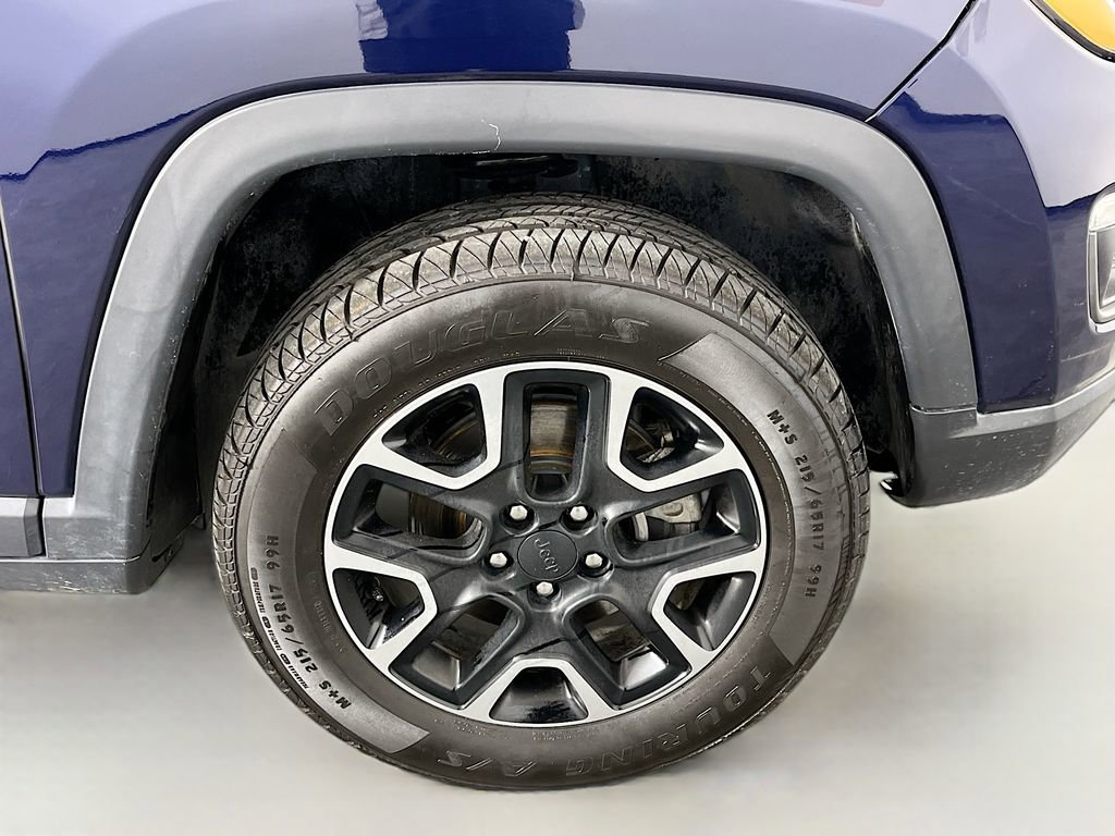 Used 2019 Jeep Compass Trailhawk image 36