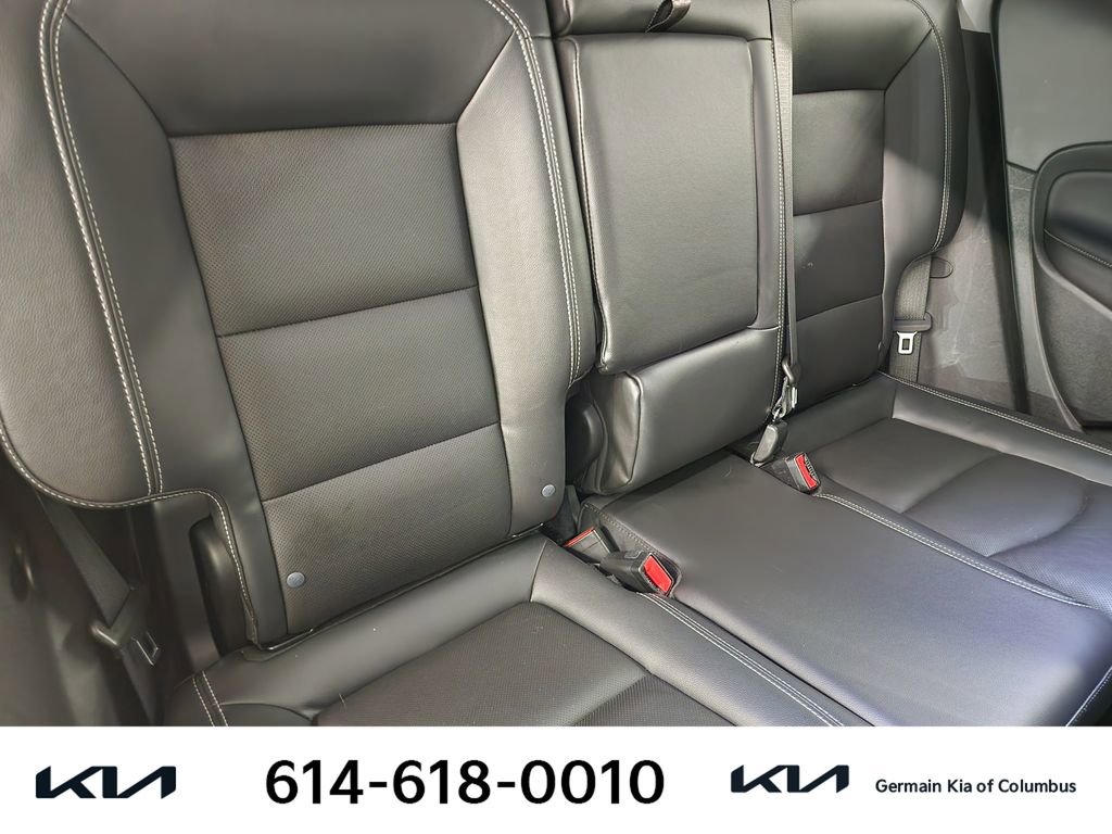 Used 2022 GMC Terrain SLT w/ Tech Package image 18