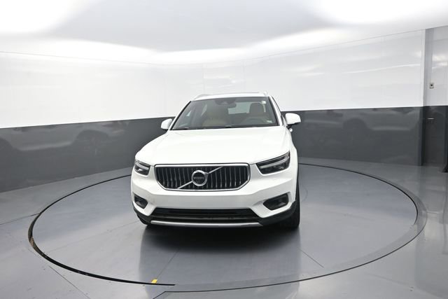 Used 2020 Volvo XC40 T4 Inscription w/ Protection Package Premier FWD image 34