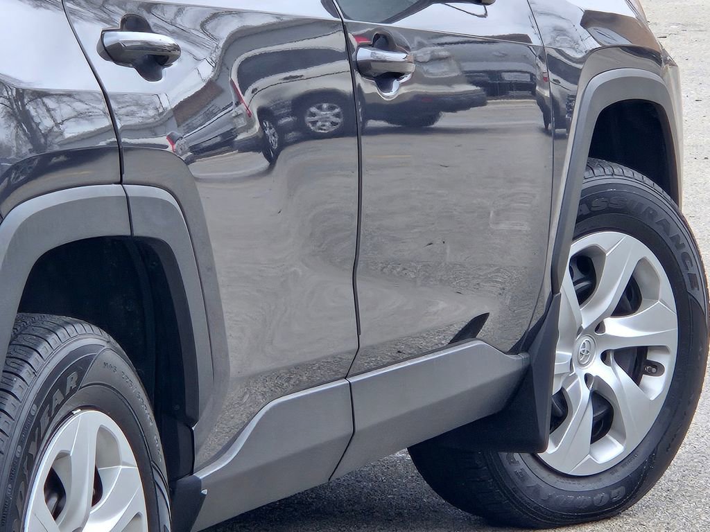 Used 2020 Toyota RAV4 LE w/ All Weather Liner Package image 17