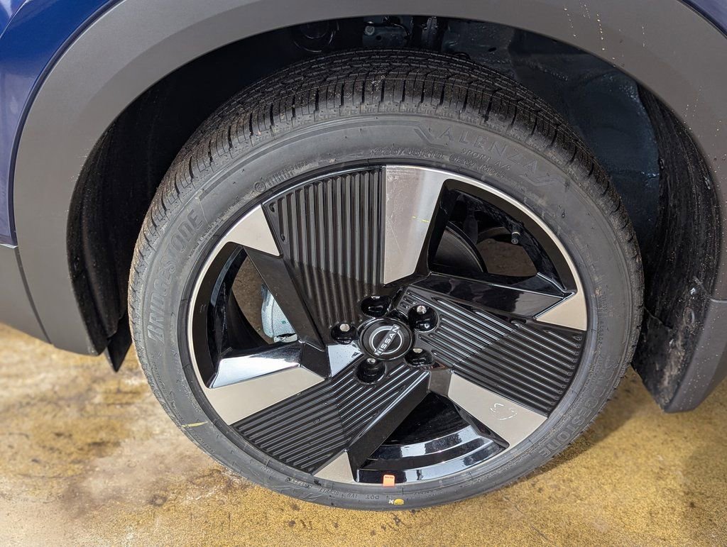 New 2026 Nissan Kicks SR w/ SR Premium Package image 32