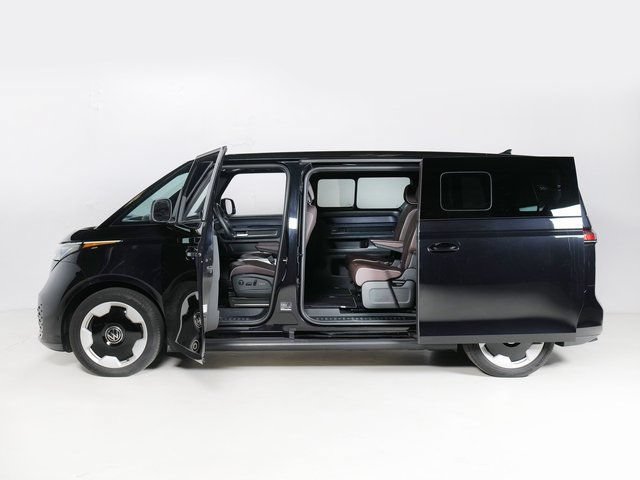 Used 2025 Volkswagen ID. Buzz Pro S Plus AWD/4WD image 26