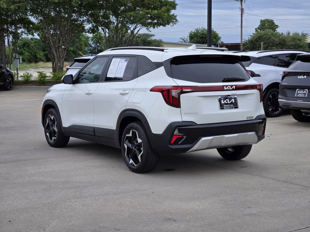 Certified 2025 Kia Seltos S FWD image 3