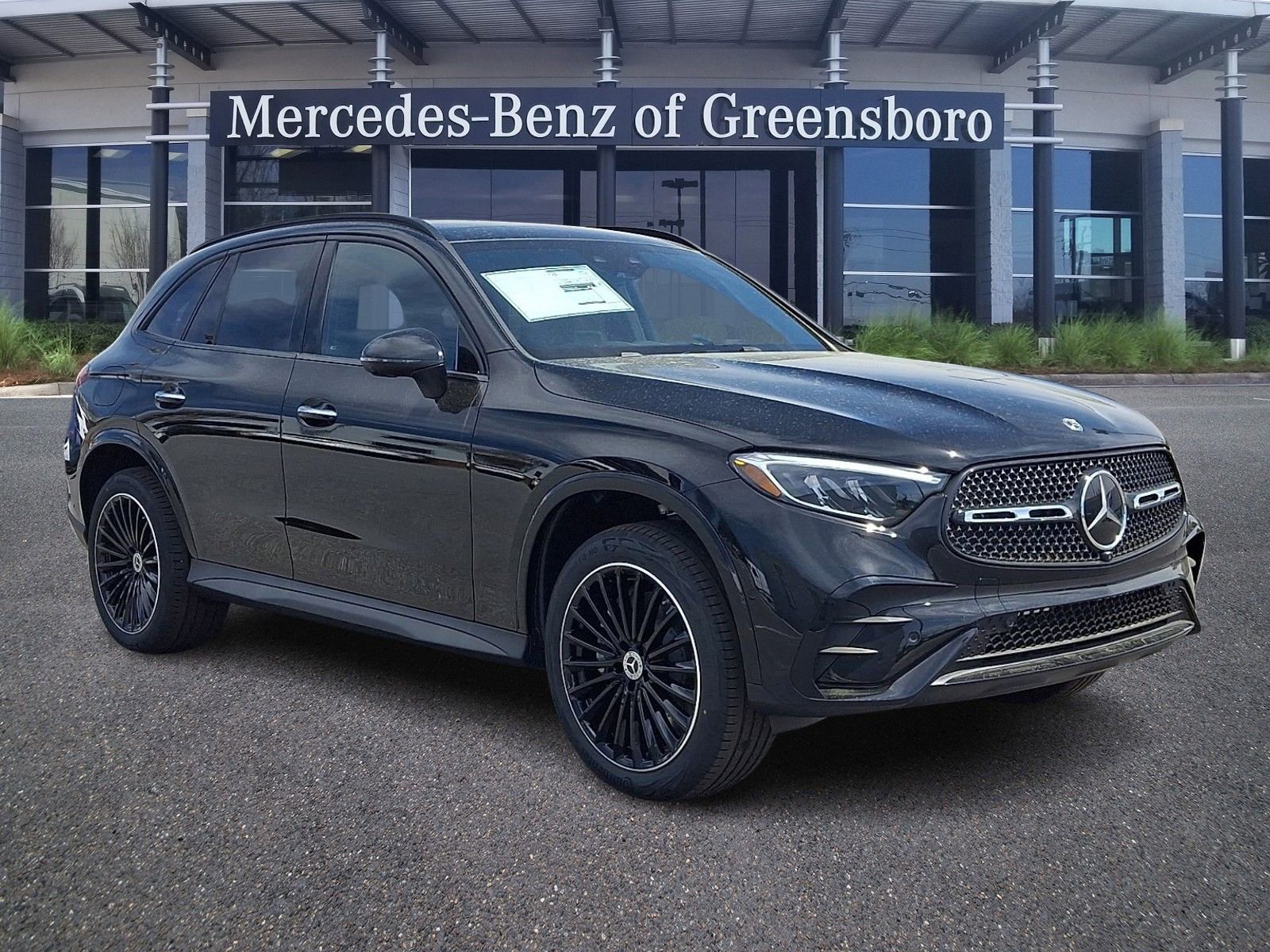 New 2026 Mercedes-Benz GLC 300 4MATIC image 2