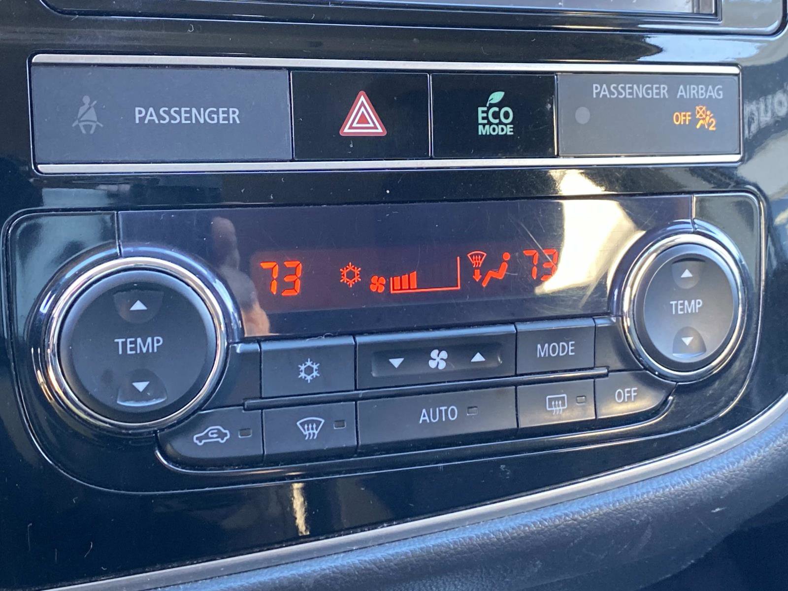 Used 2019 Mitsubishi Outlander ES image 16