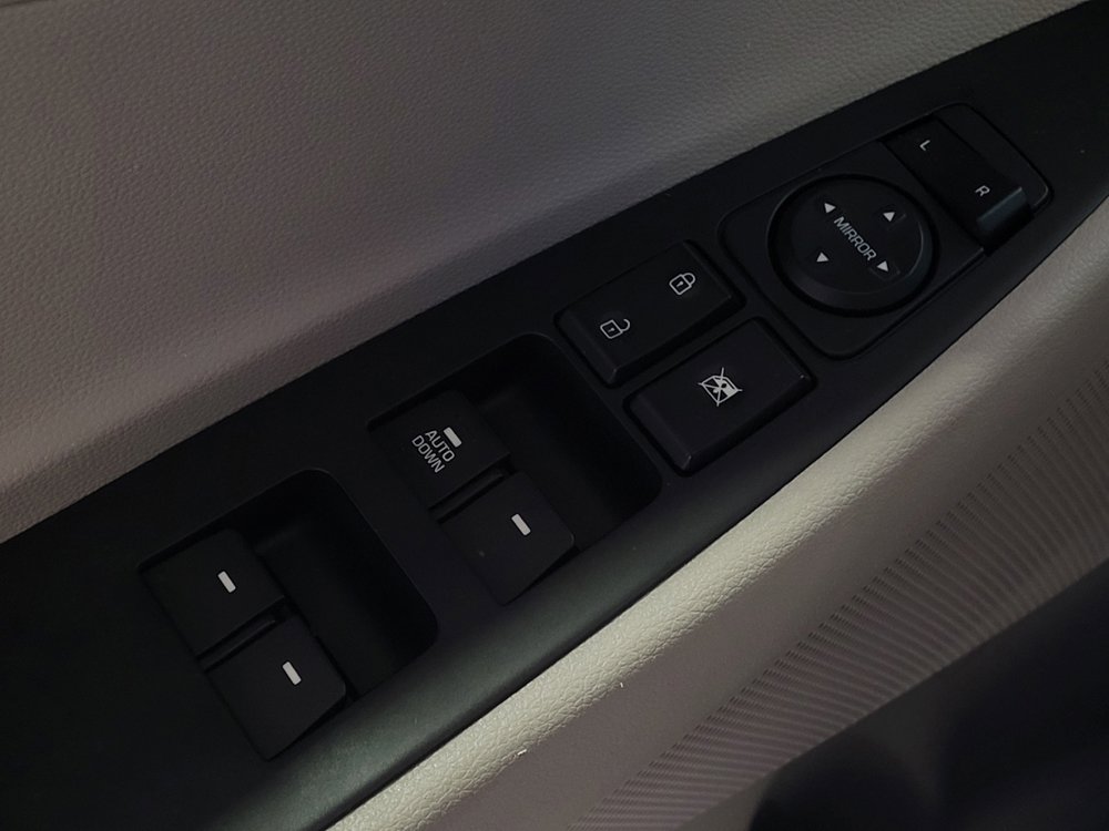 Used 2017 Hyundai Tucson SE image 27