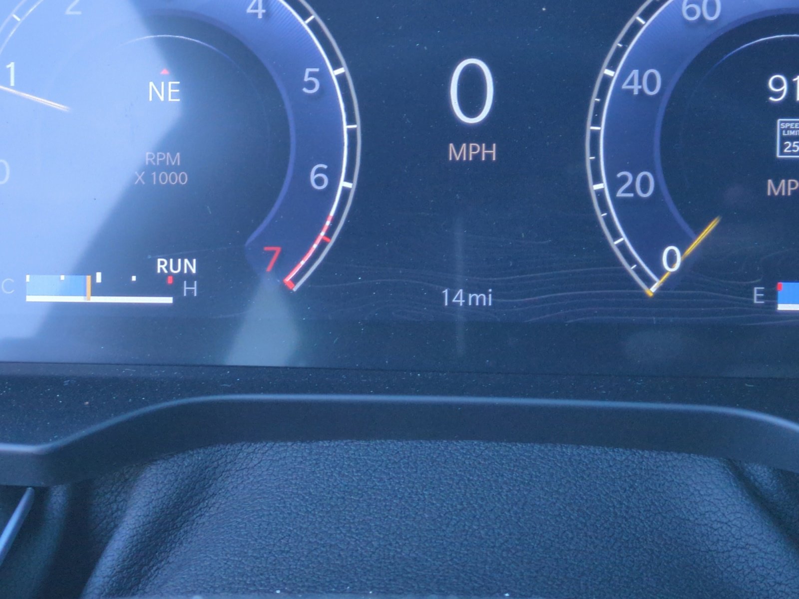 New 2026 Jeep Grand Cherokee Limited AWD/4WD image 11