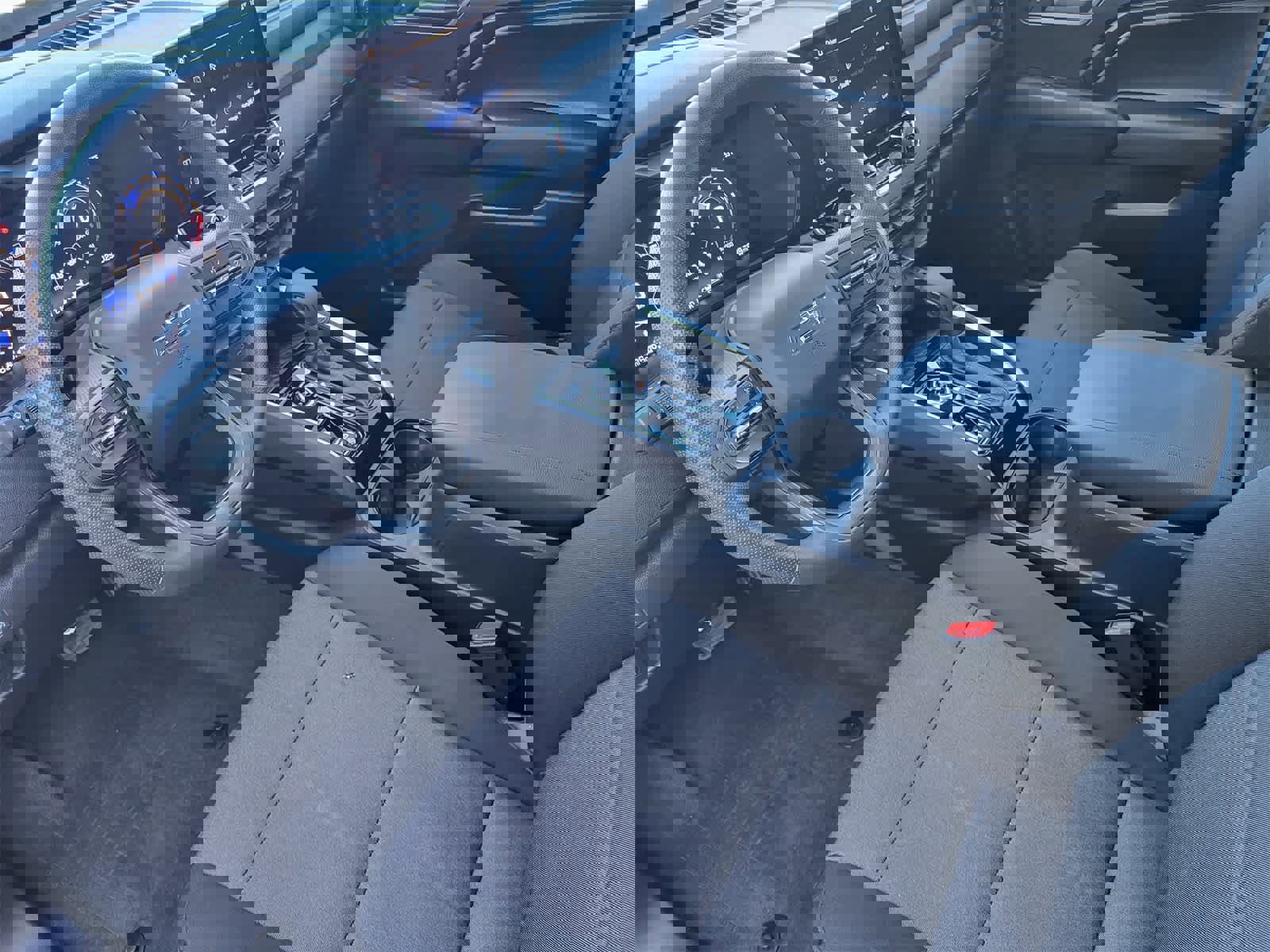 Used 2024 Chevrolet Colorado Trail Boss w/ Technology Package image 13