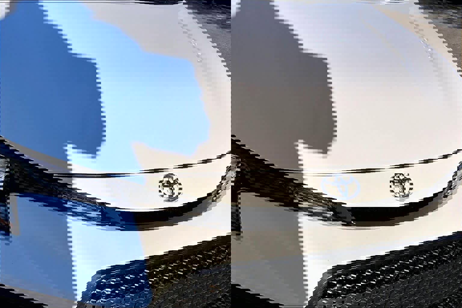 Used 2022 Toyota Corolla SE image 30