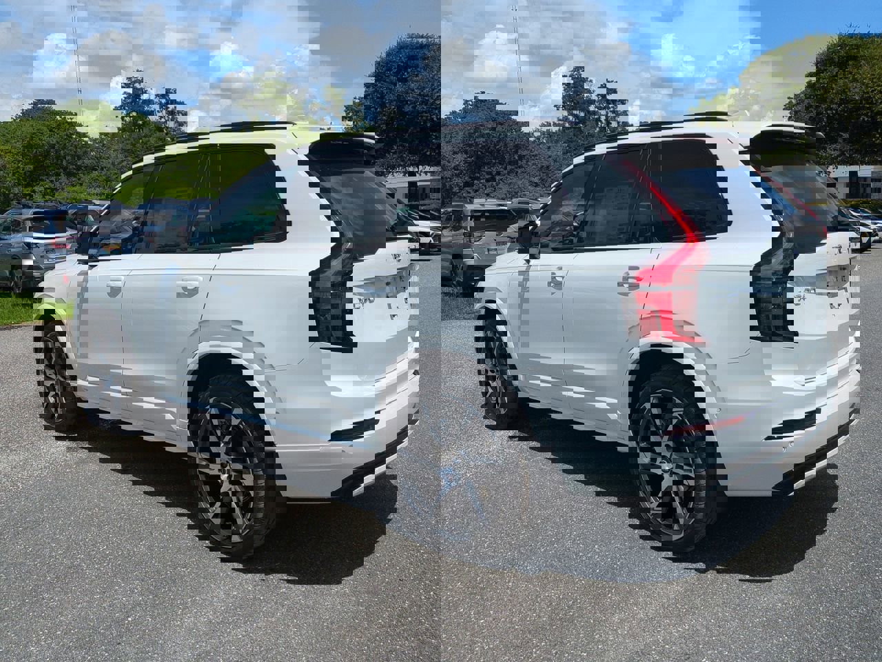 New 2026 Volvo XC90 B6 Ultra w/ Lounge Package image 6