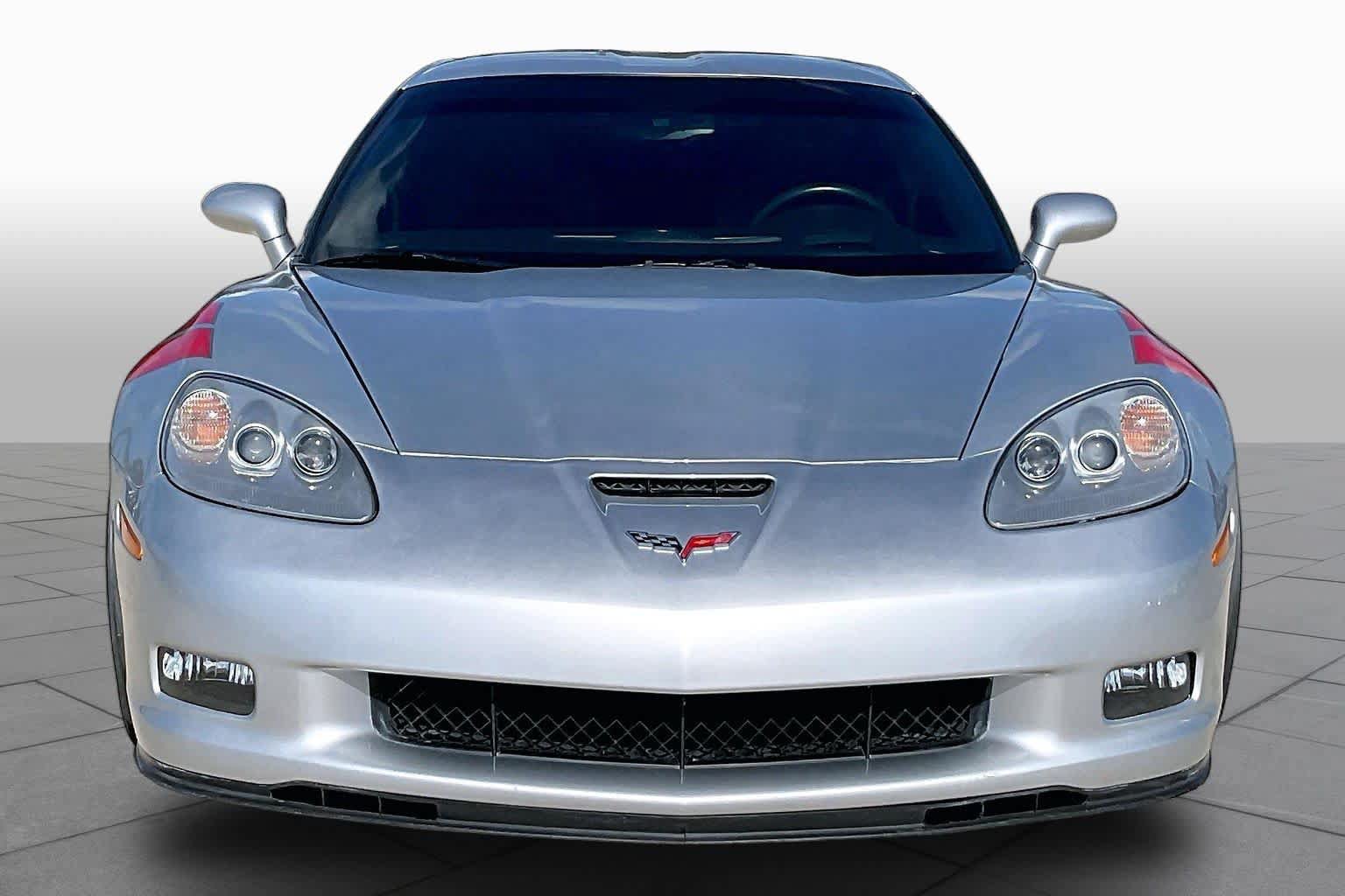 Used 2012 Chevrolet Corvette Grand Sport w/ 3LT Preferred Equipment Group RWD image 3