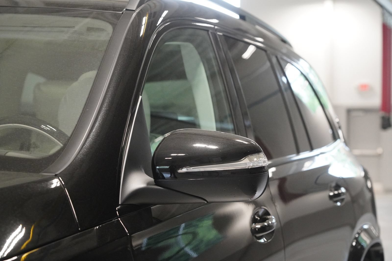 New 2026 Mercedes-Benz Maybach GLS 600 4MATIC image 9