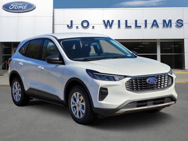 New 2026 Ford Escape Active FWD image 1