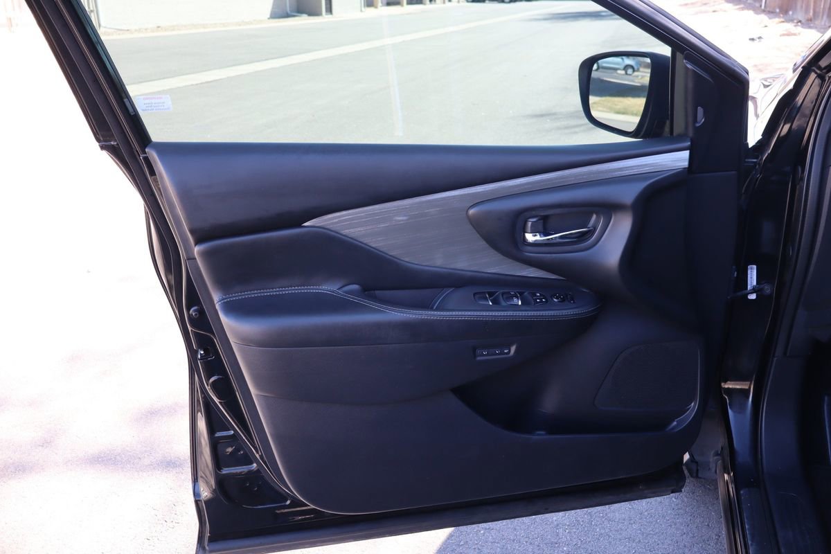 Used 2017 Nissan Murano Platinum w/ Platinum Technology Package image 23