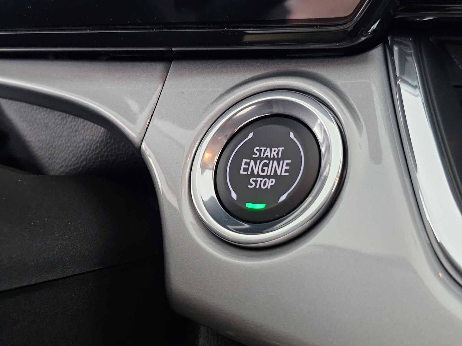 New 2026 Chevrolet Trax LT w/ Driver Confidence Package FWD image 29