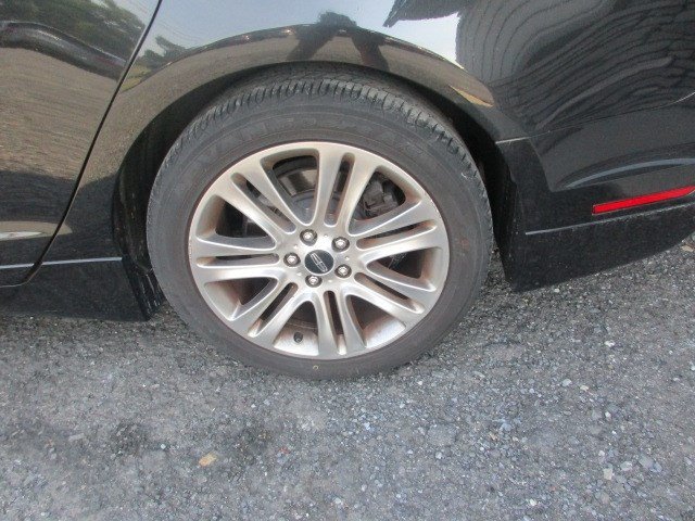 Used 2013 Lincoln MKZ FWD image 14