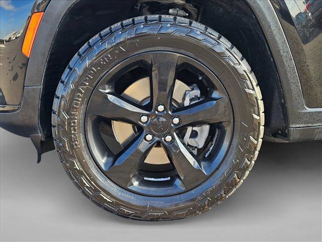 Used 2021 Jeep Grand Cherokee L Laredo image 23