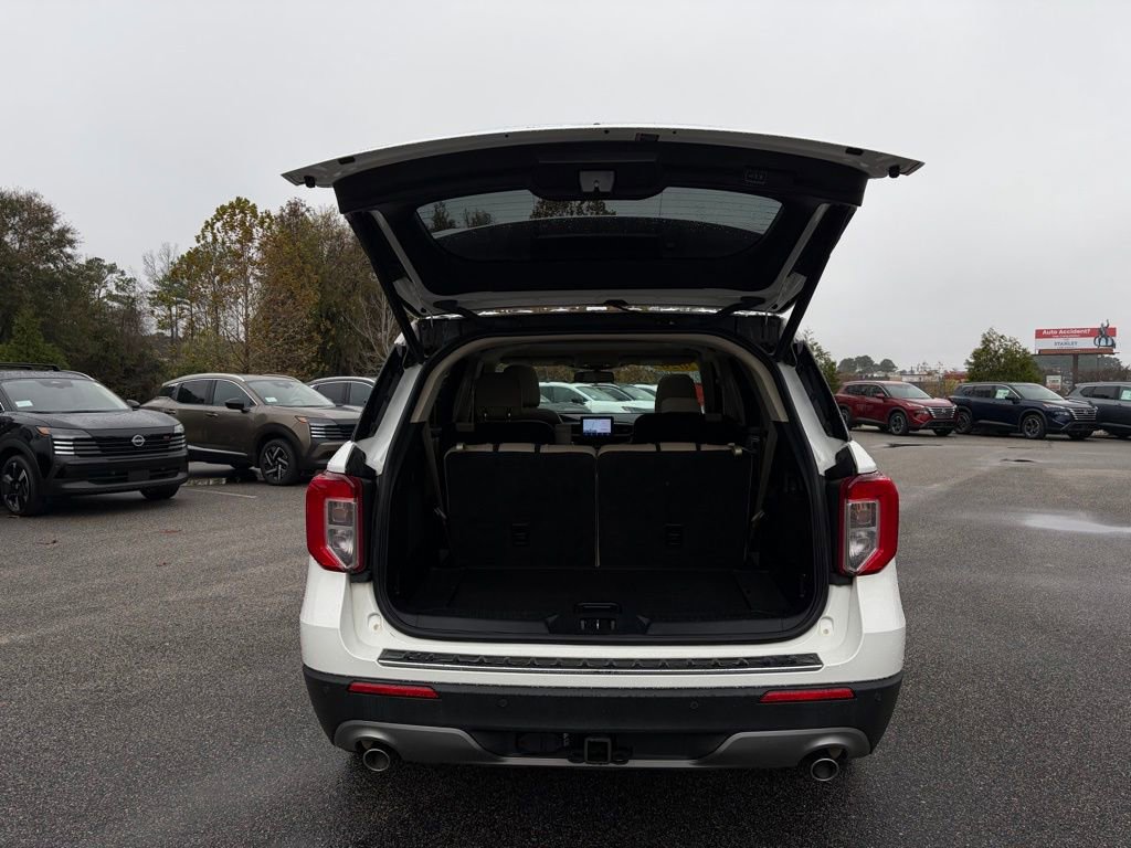 Used 2020 Ford Explorer Limited w/ Class III Trailer Tow Package image 5