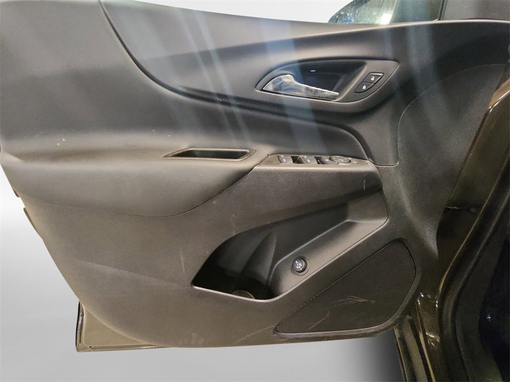 Certified 2024 Chevrolet Equinox LT w/ LPO, Floor Liner Package image 14