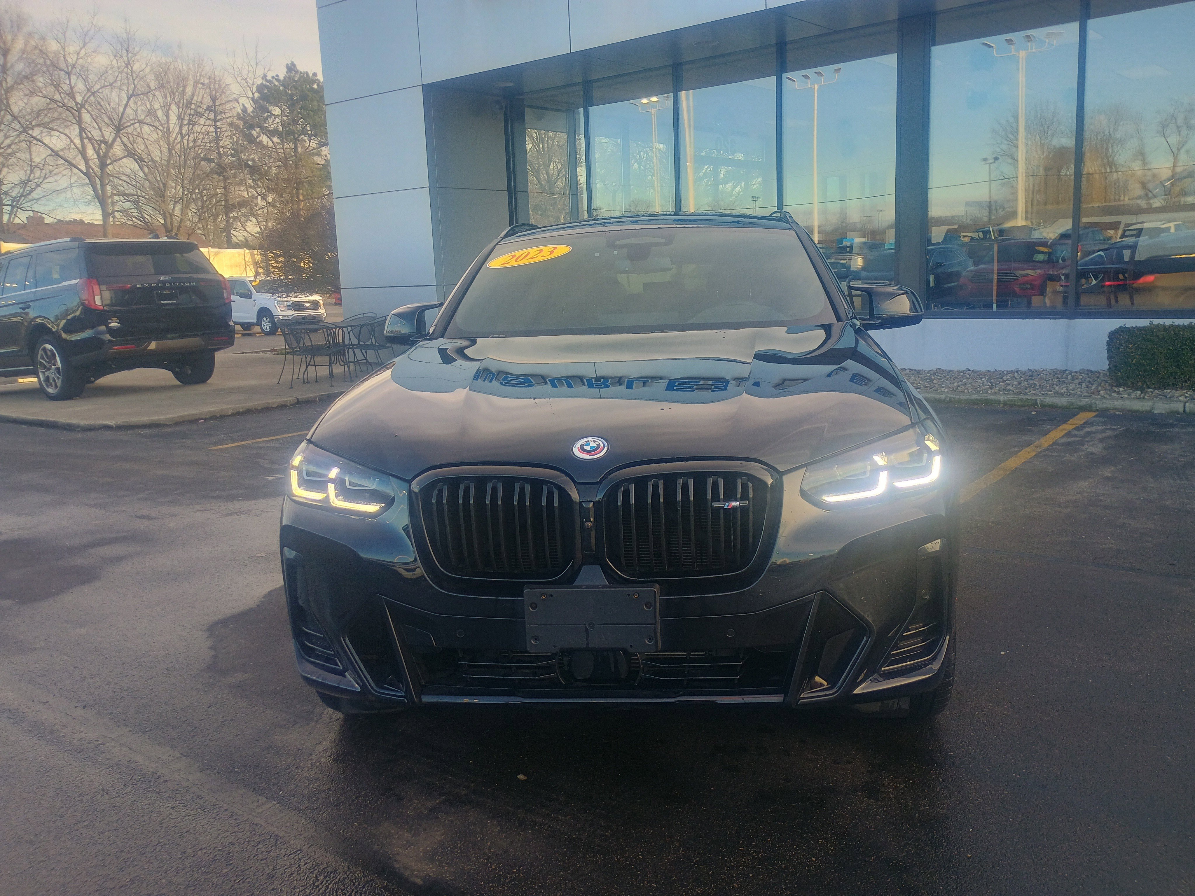 Used 2023 BMW X4 M40i image 2