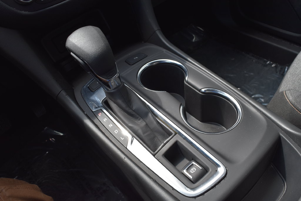 Used 2024 Chevrolet Equinox LT AWD/4WD image 15