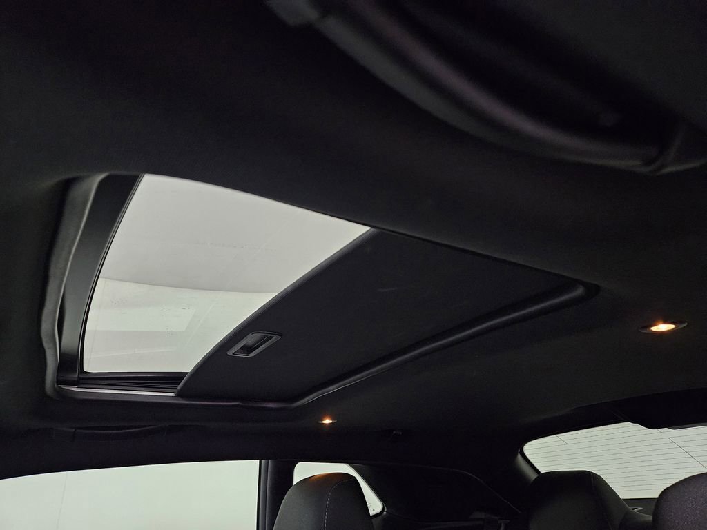 Used 2015 Dodge Challenger R/T w/ Quick Order Package 28B R/T RWD image 22