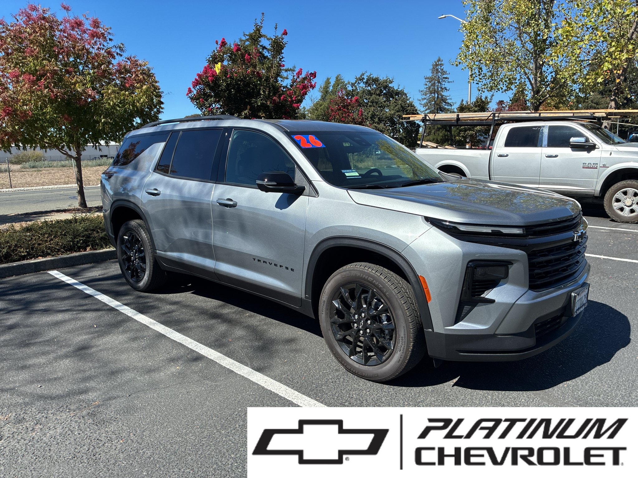 Used 2026 Chevrolet Traverse LT w/ Midnight/Sport Edition