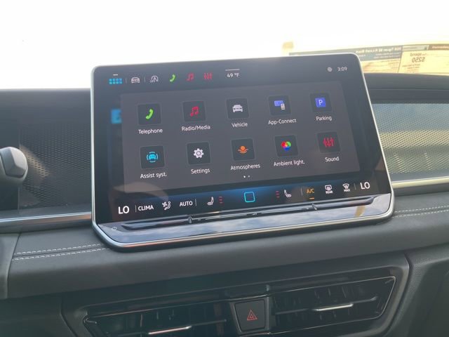 New 2026 Volkswagen Tiguan SE R-Line FWD image 14