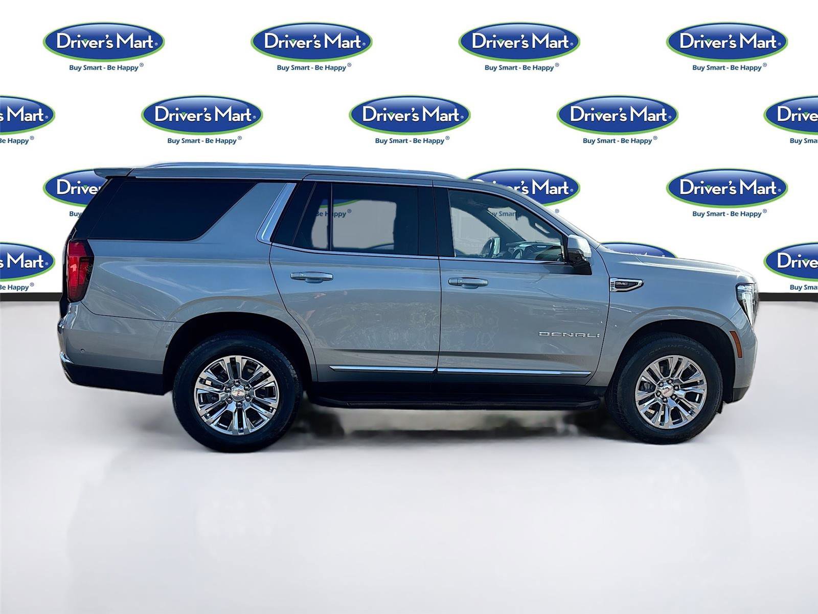 Used 2025 GMC Yukon Denali RWD image 8