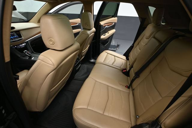 Used 2019 Cadillac XT5 Platinum AWD/4WD image 41