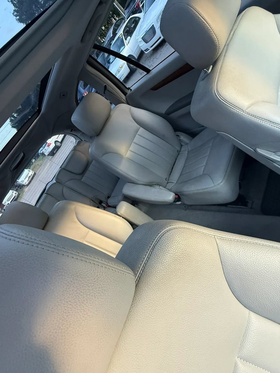 Used 2007 Mercedes-Benz R 350 4MATIC image 16
