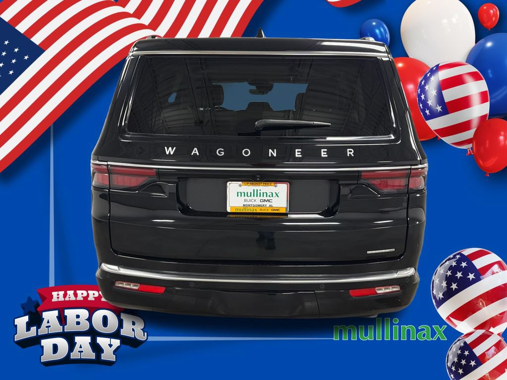 Used 2023 Jeep Wagoneer Series III w/ Preferred Equipment Group RWD image 19