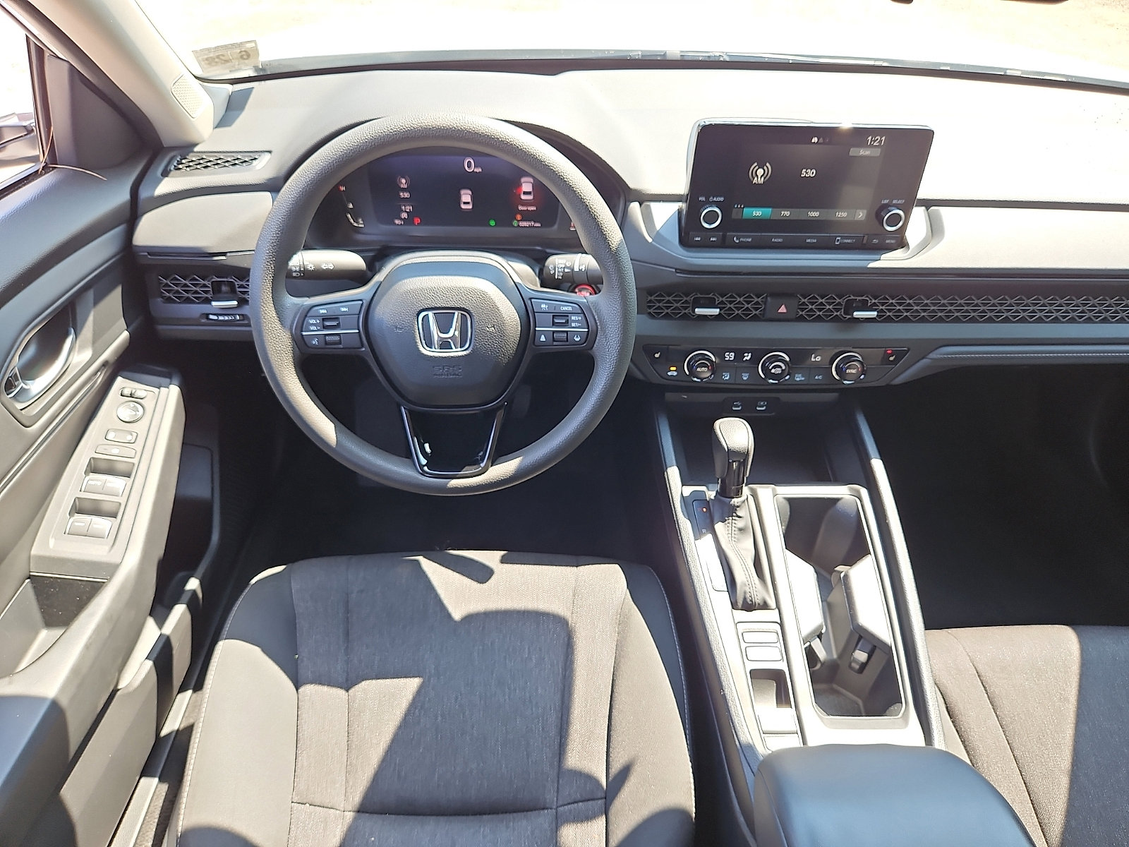 Used 2023 Honda Accord EX image 11