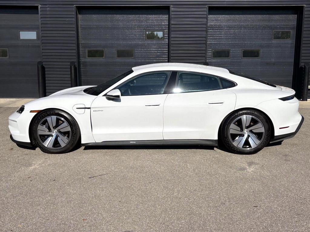 Certified 2025 Porsche Taycan image 2