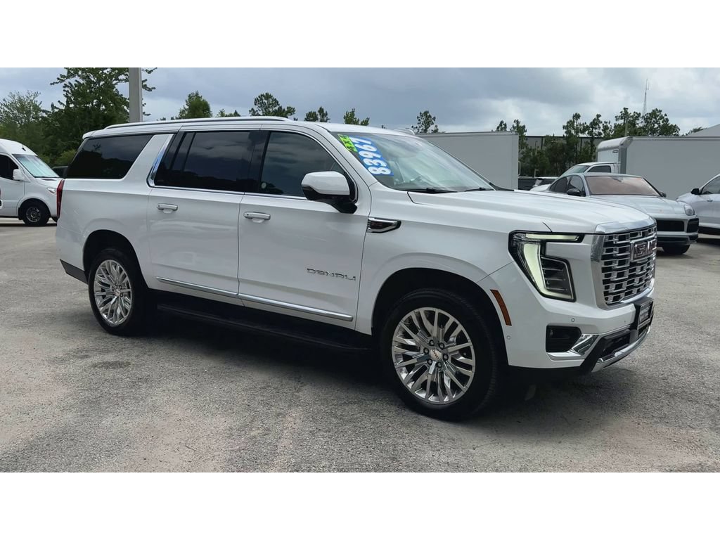 Certified 2025 GMC Yukon XL Denali AWD/4WD image 2