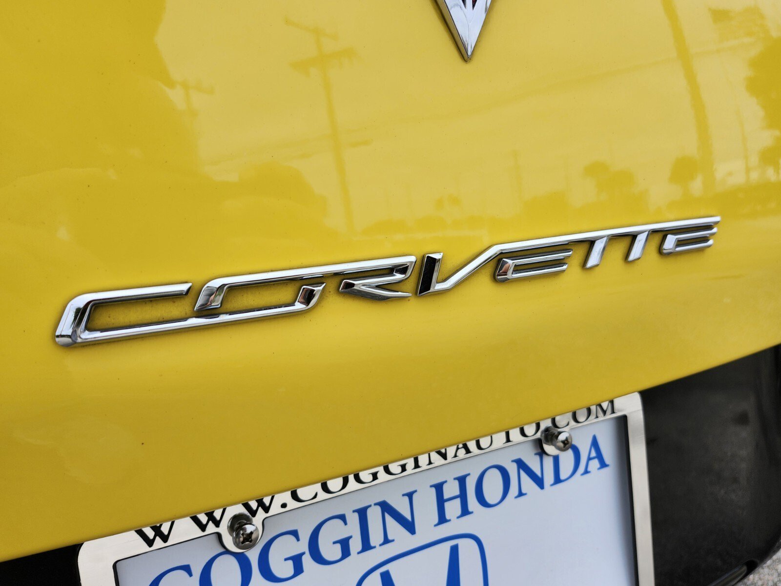 Used 2019 Chevrolet Corvette Stingray Coupe w/ 2LT Preferred Equipment Group image 19