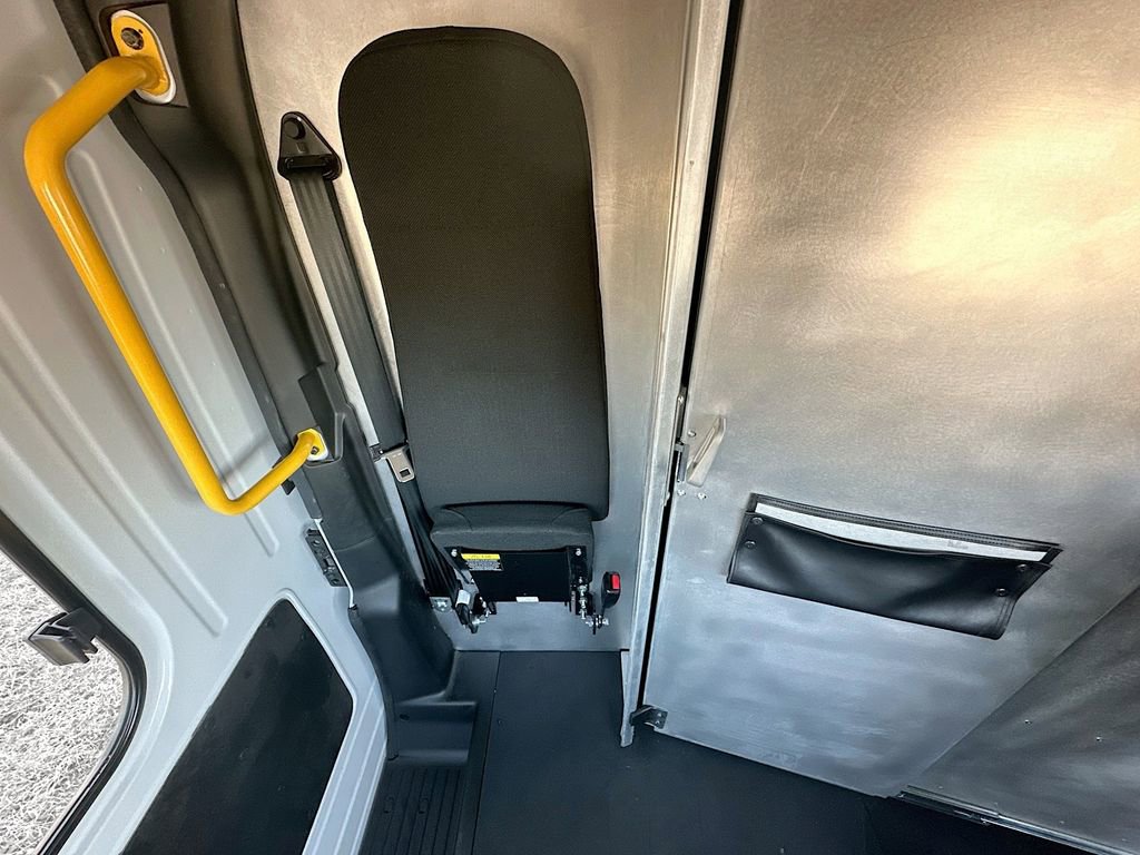 Used 2024 RAM ProMaster 3500 w/ Delivery Van Package image 22