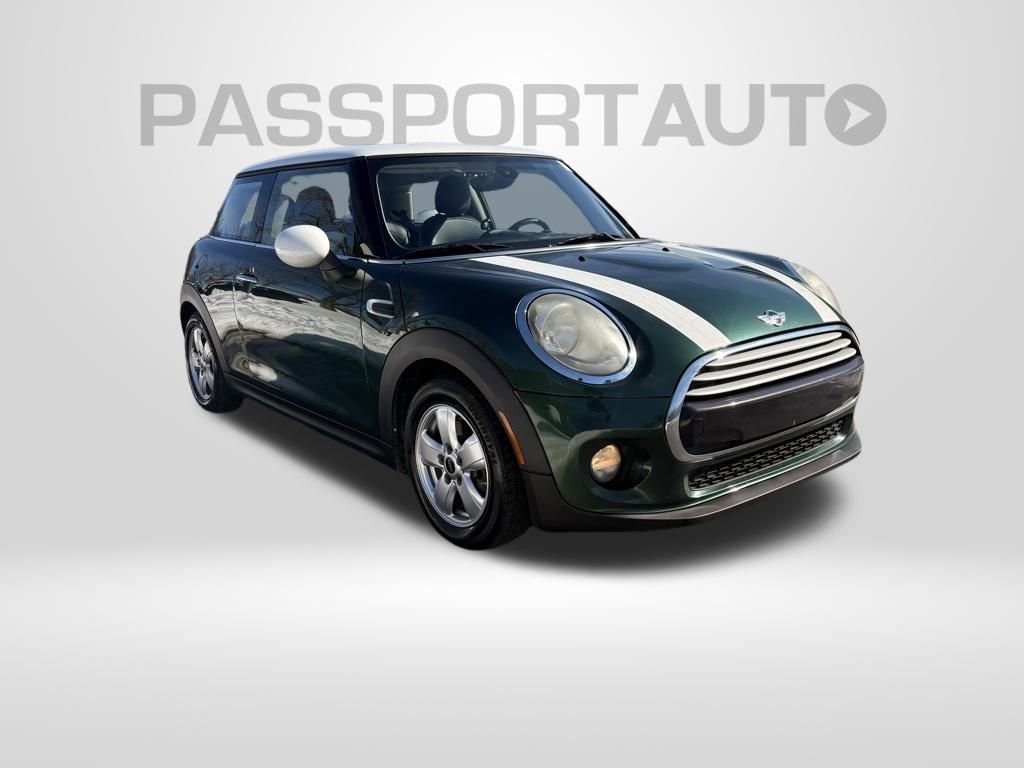 Used 2015 MINI Cooper 2-Door Hardtop image 3