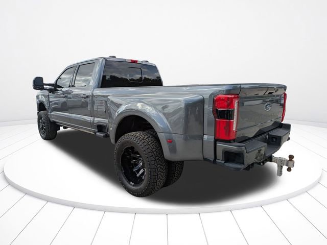 Used 2023 Ford F350 Lariat w/ Lariat Ultimate Package image 6