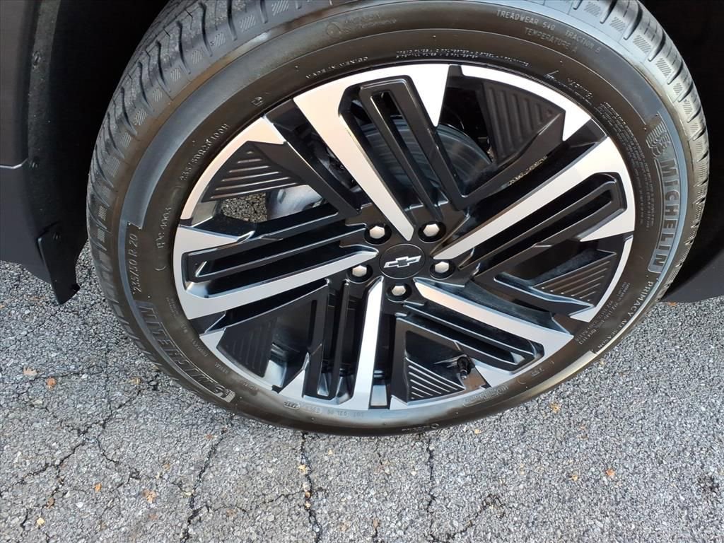 New 2026 Chevrolet Equinox RS w/ Convenience Package III image 12