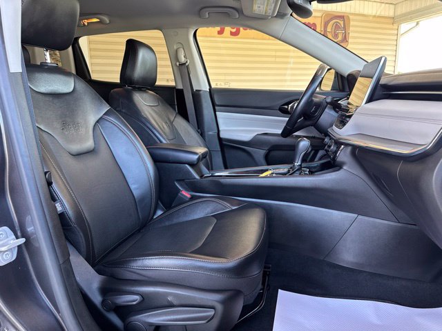 Used 2022 Jeep Compass Limited AWD/4WD image 26