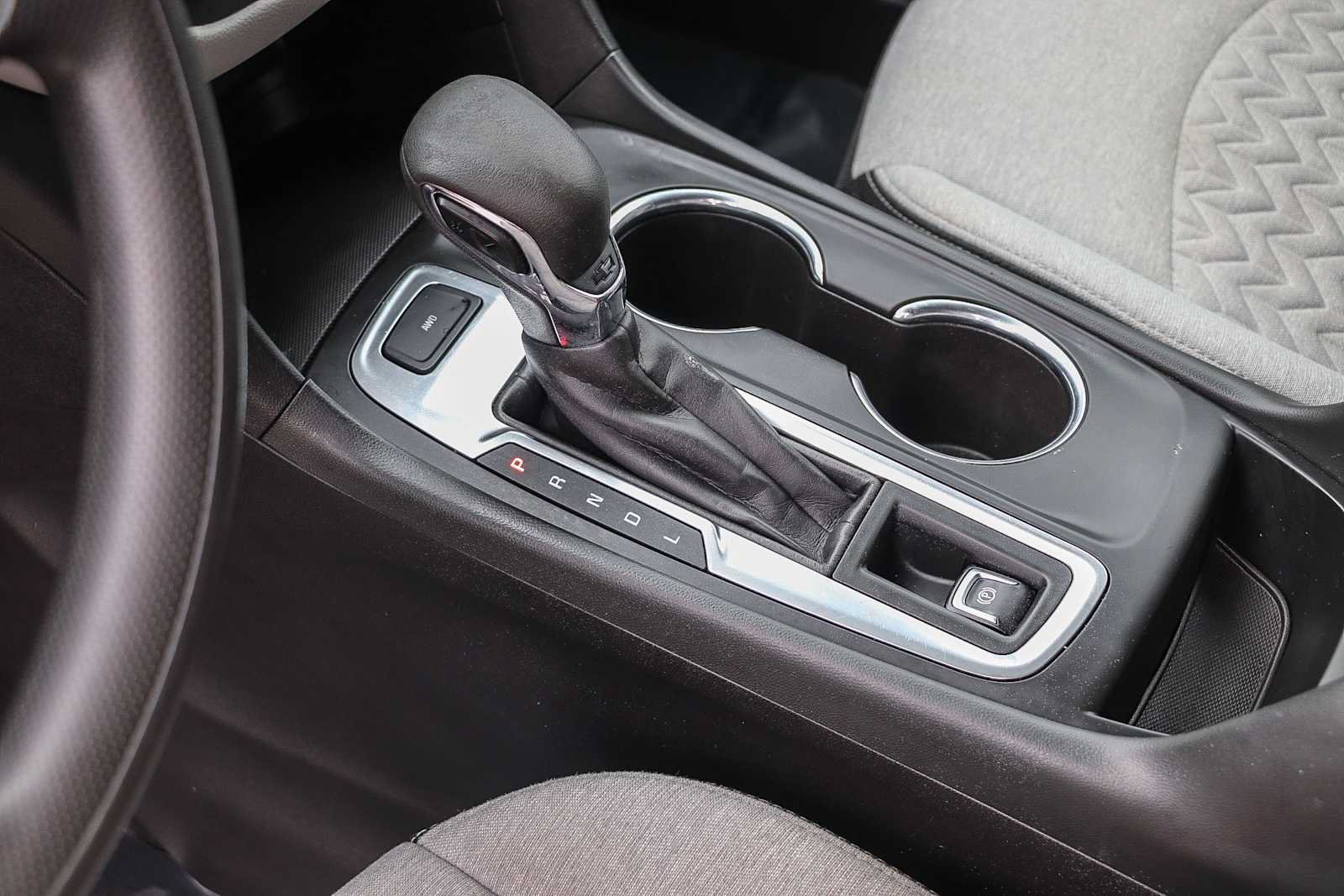 Used 2022 Chevrolet Equinox LT AWD/4WD image 18